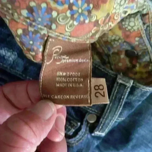 Paige low rise bootcut, distressed dark wash jeans - Picture 5 of 7